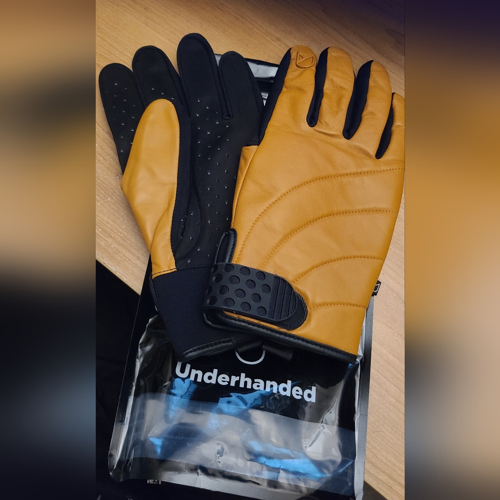 Underhanded Black and Tan Gloves